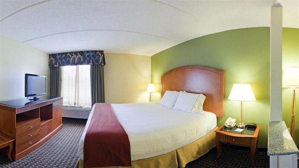 Holiday Inn Express & Suites Charlotte Arpt-Belmont By Ihg Luaran gambar