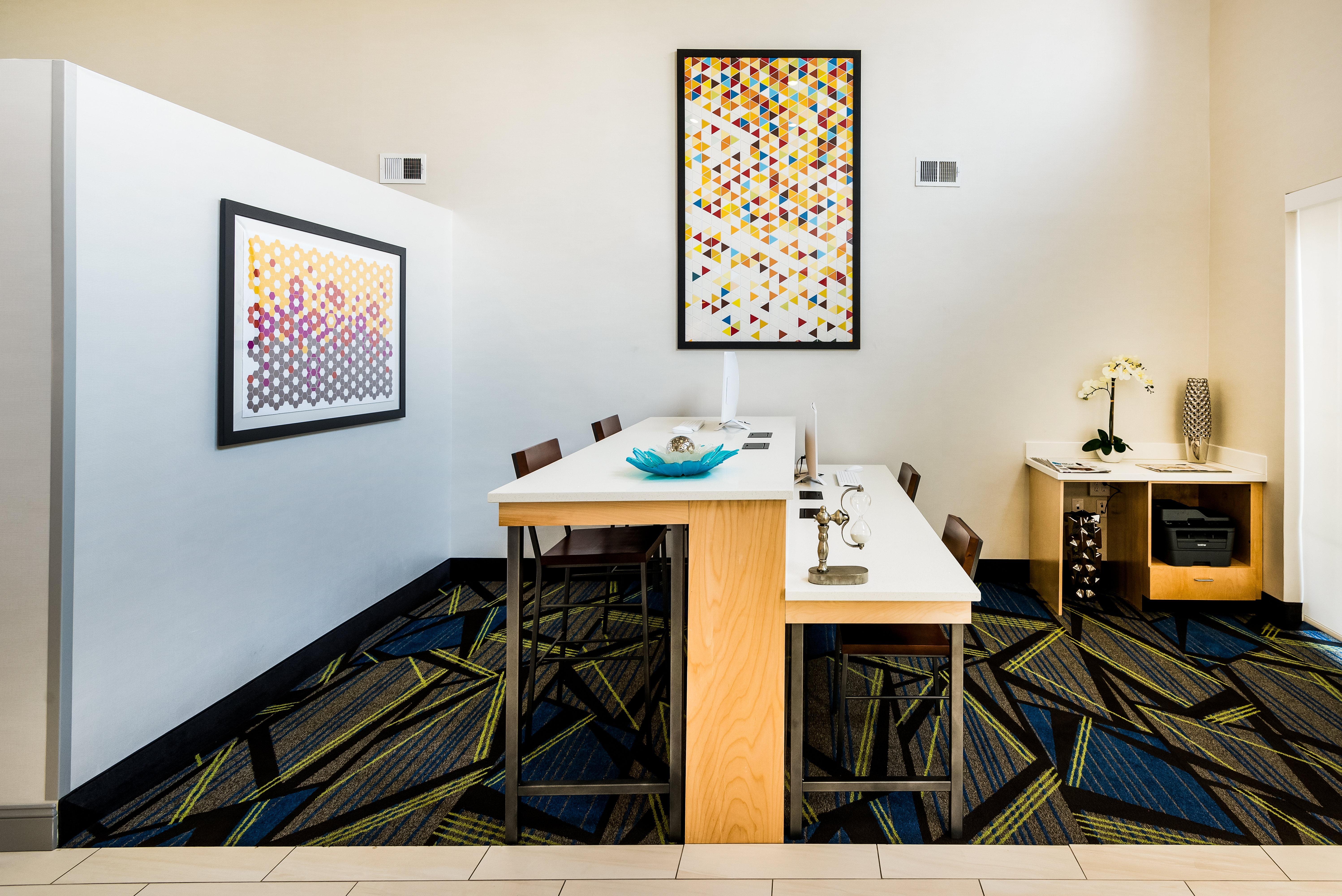 Holiday Inn Express & Suites Charlotte Arpt-Belmont By Ihg Luaran gambar